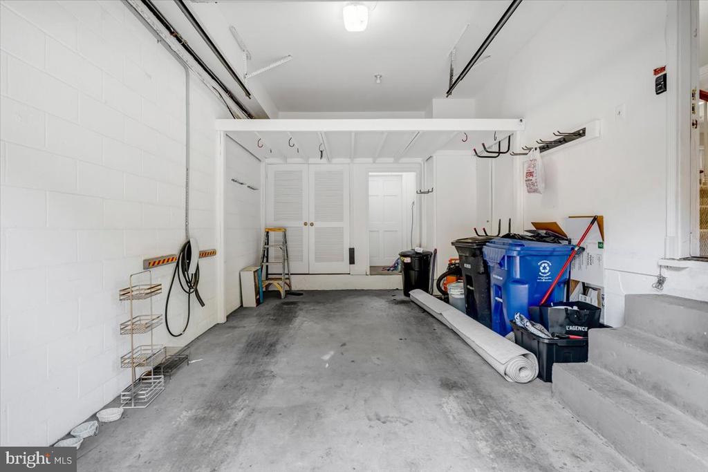 303 S UNION STREET