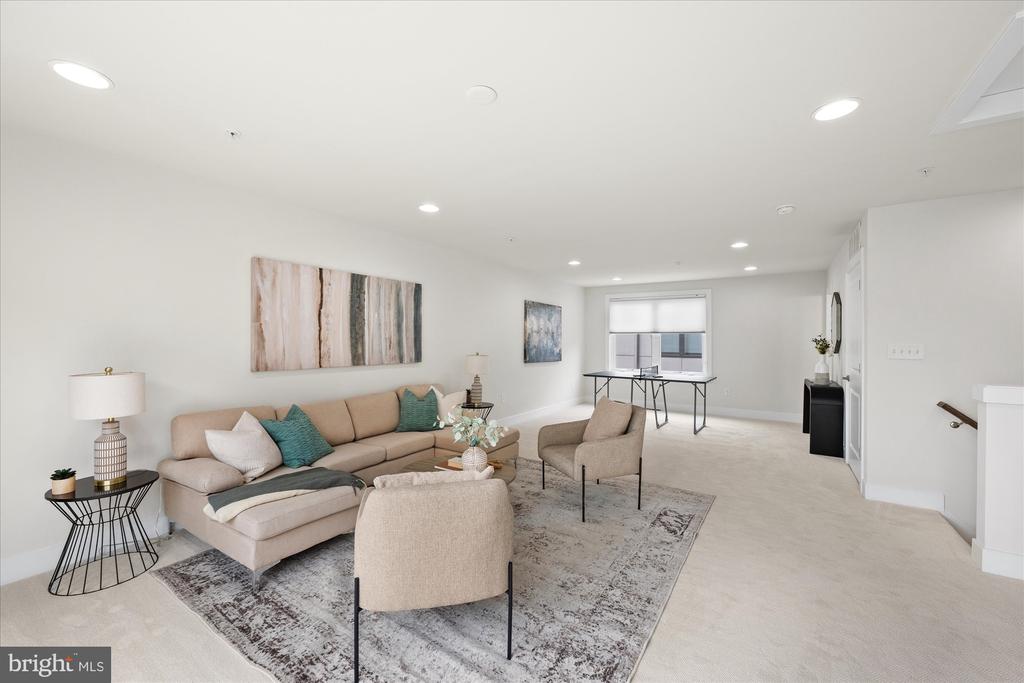 402 STABLER LANE