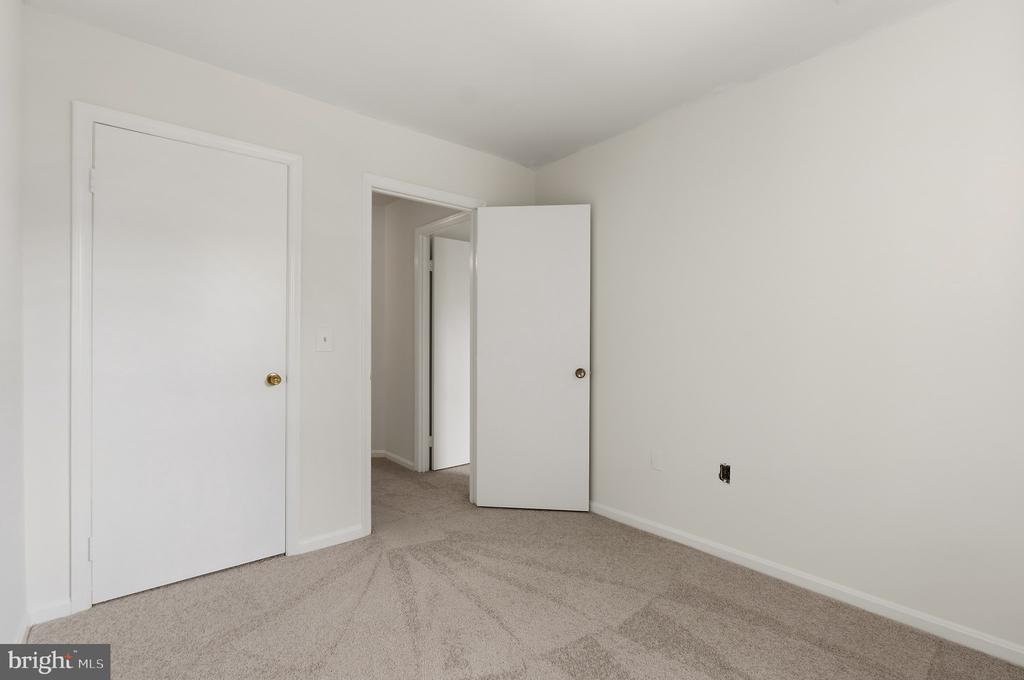 1306 COMMONWEALTH AVENUE