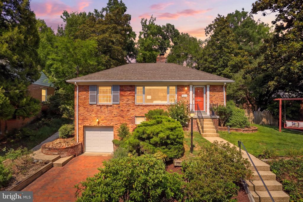 1629 FRANCIS HAMMOND PARKWAY