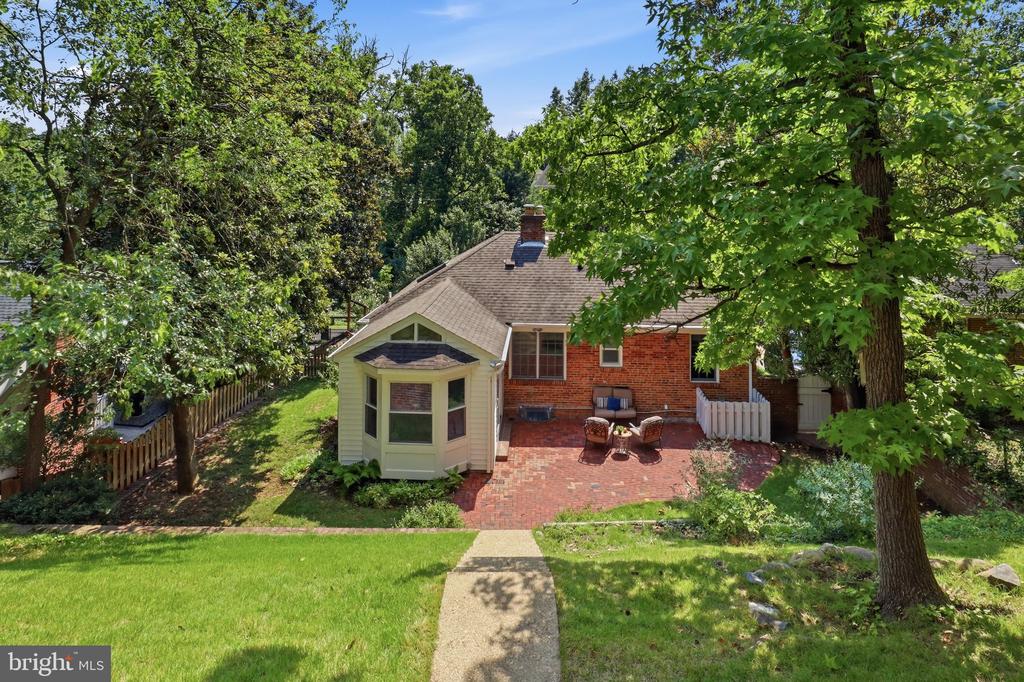 1629 FRANCIS HAMMOND PARKWAY
