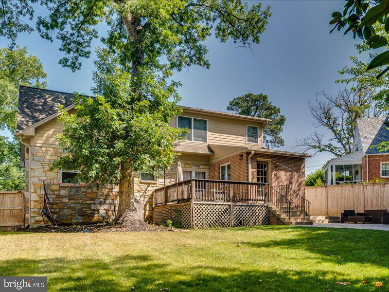 1302 QUINCY STREET