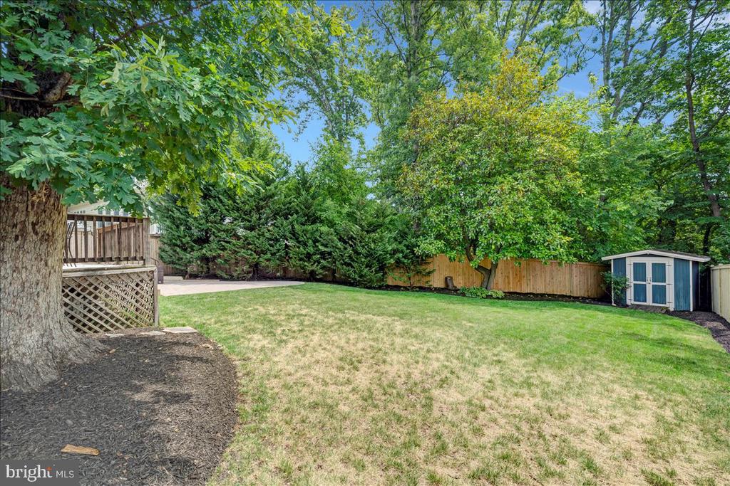 1302 QUINCY STREET