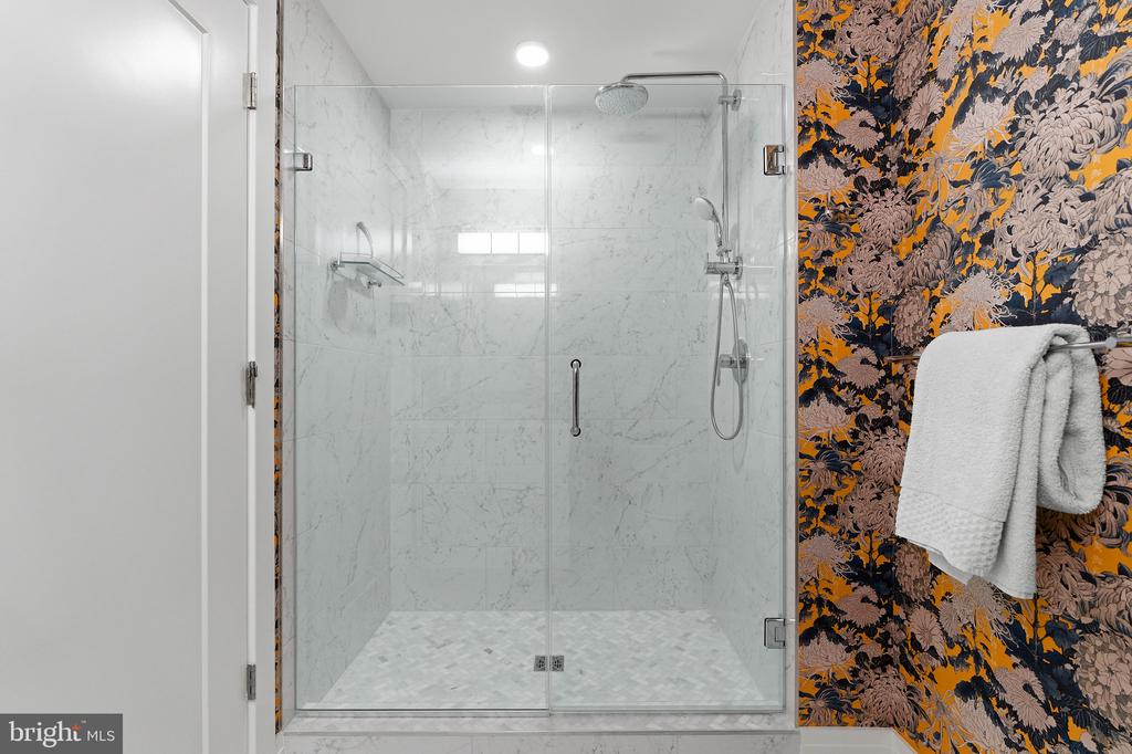 225 STRAND STREET Unit: 401