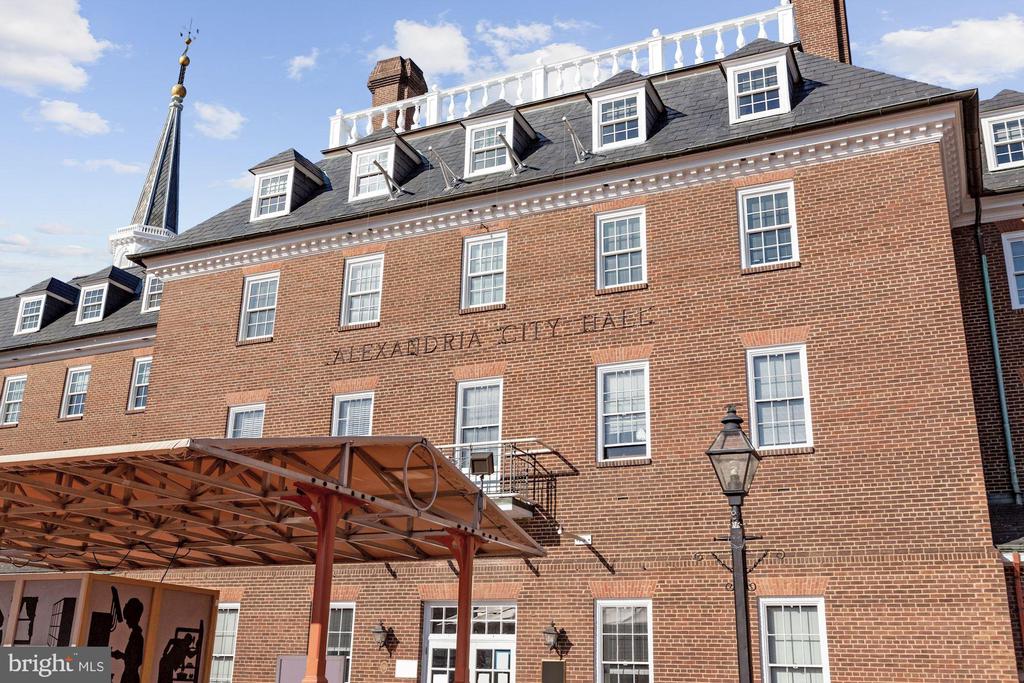 225 STRAND STREET Unit: 401