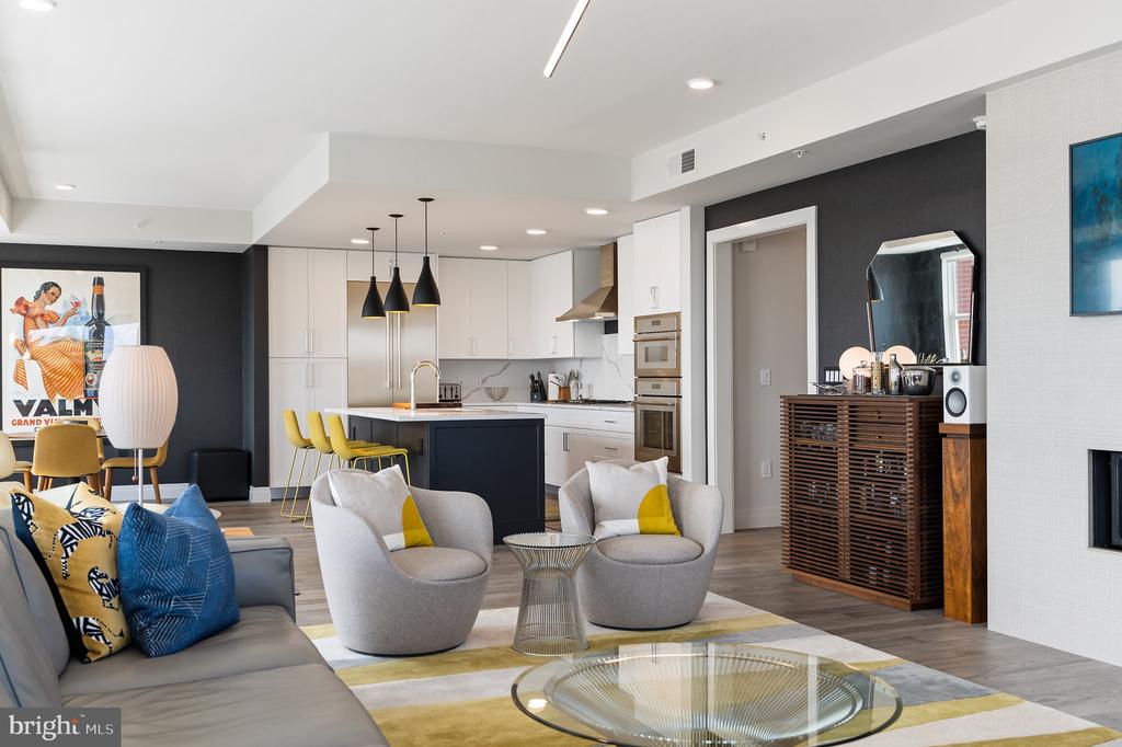 225 STRAND STREET Unit: 401
