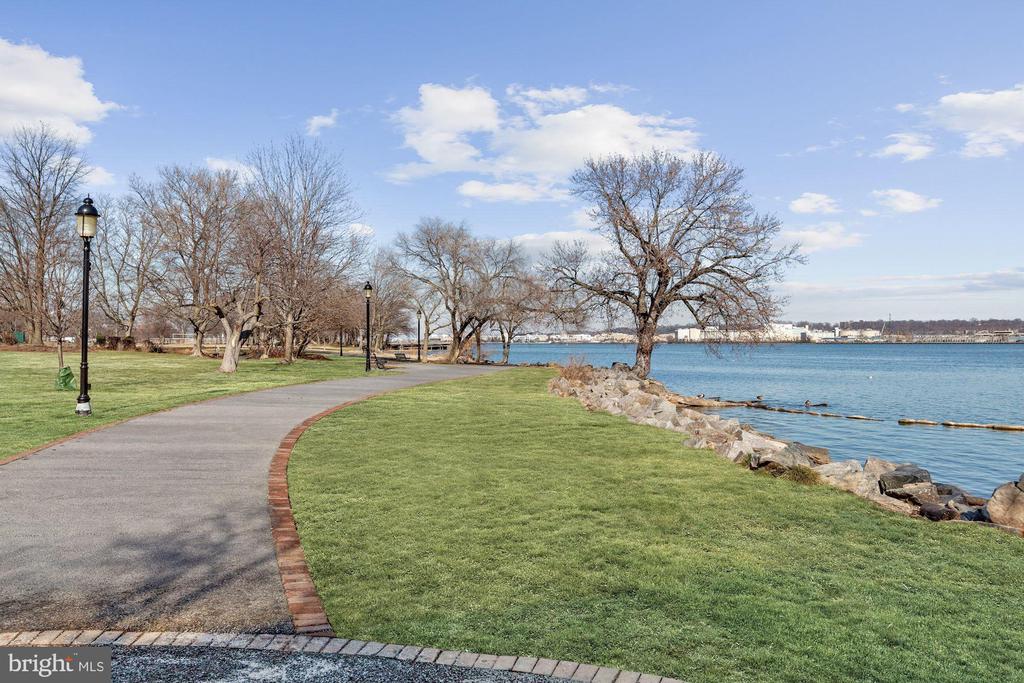 225 STRAND STREET Unit: 401