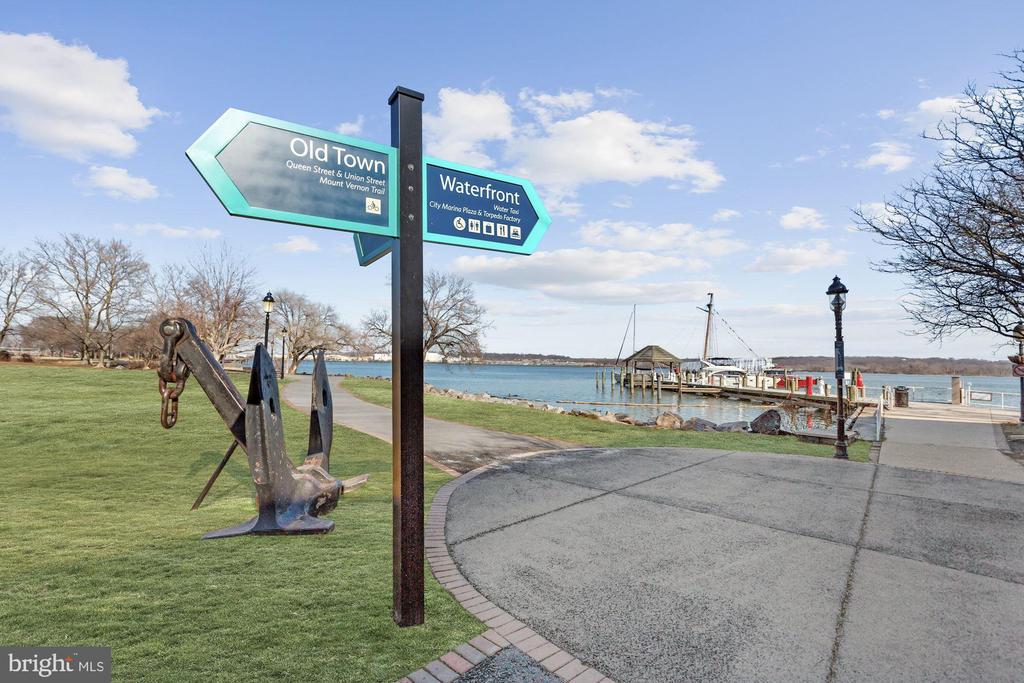 225 STRAND STREET Unit: 401
