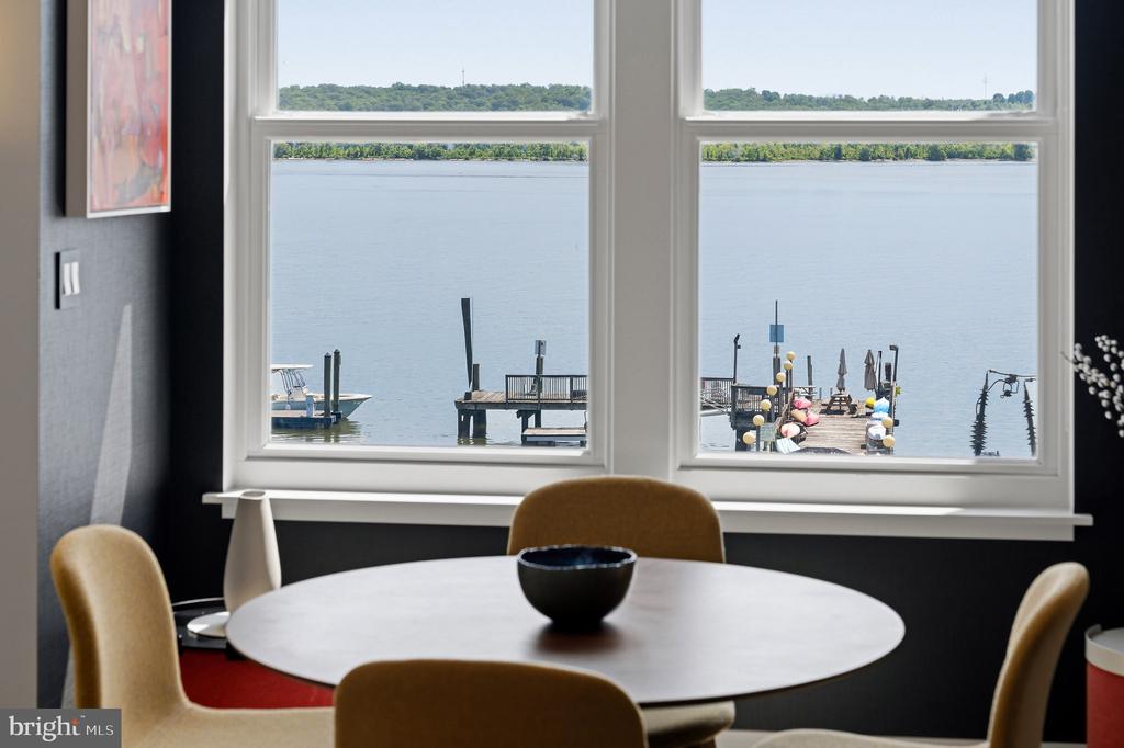 225 STRAND STREET Unit: 401