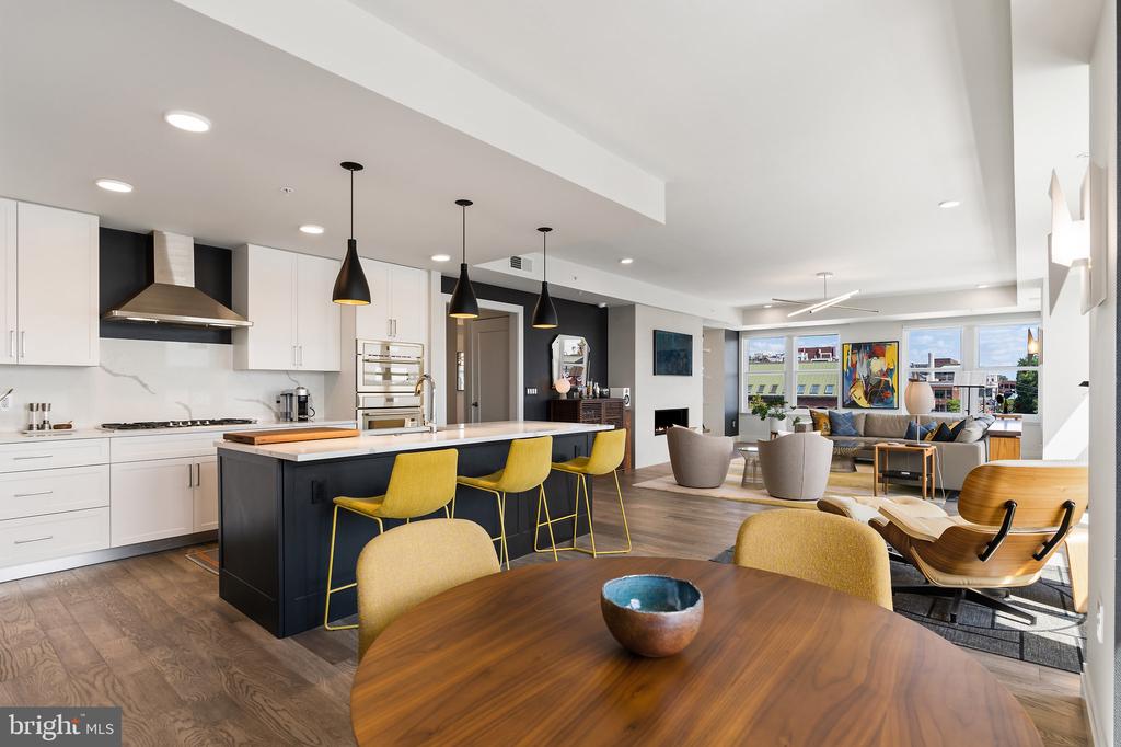 225 STRAND STREET Unit: 401