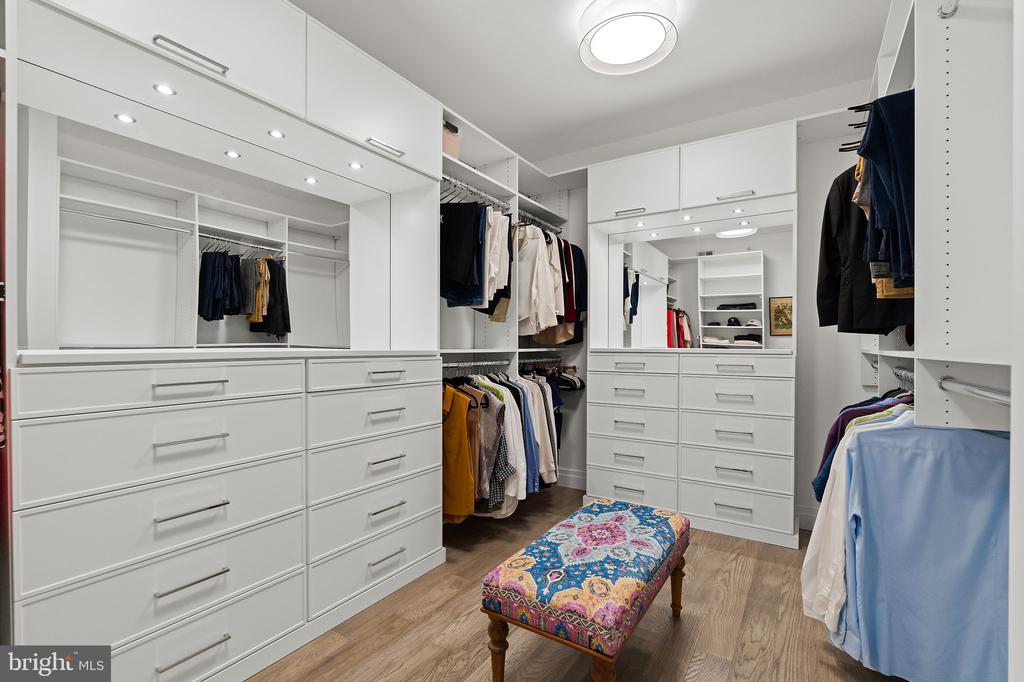 225 STRAND STREET Unit: 401
