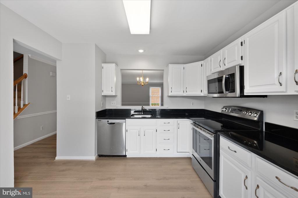 299 S PICKETT STREET