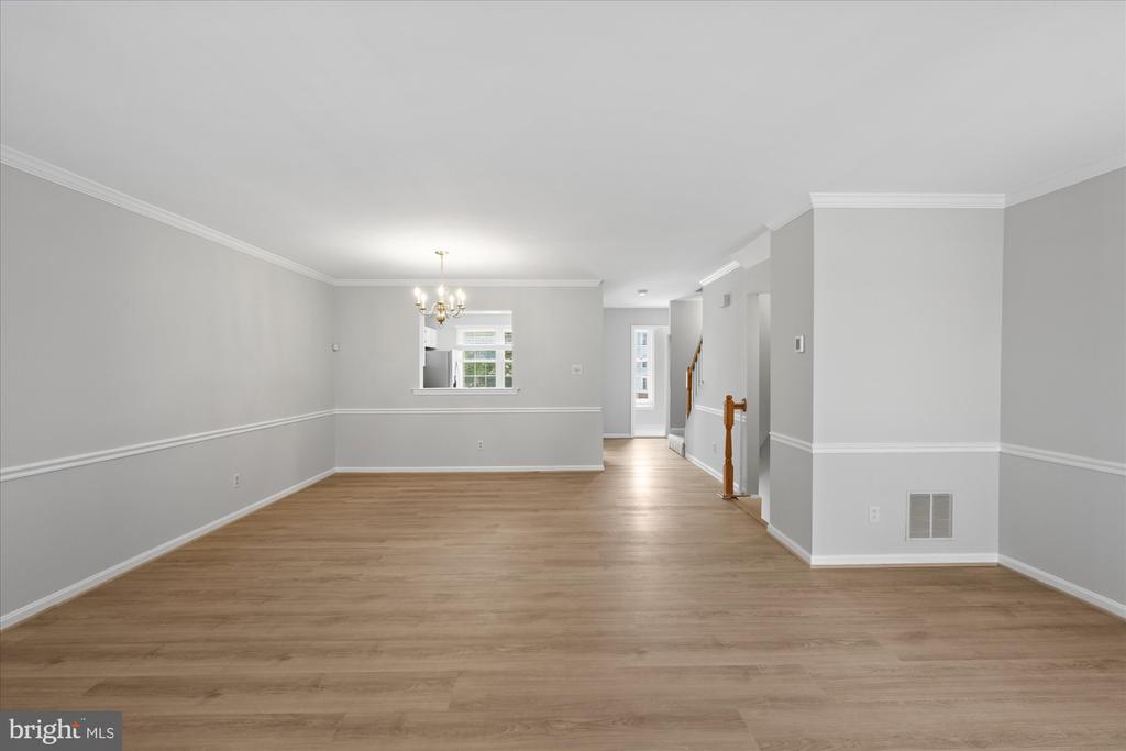 299 S PICKETT STREET