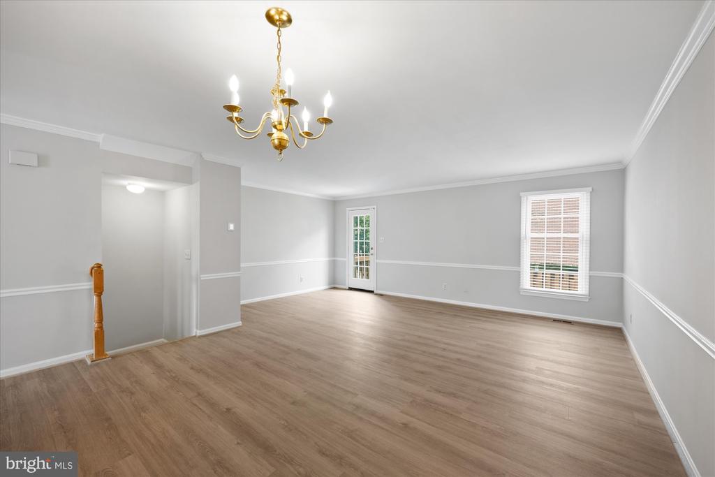 299 S PICKETT STREET