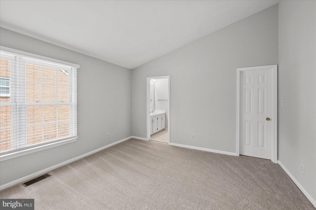 299 S PICKETT STREET