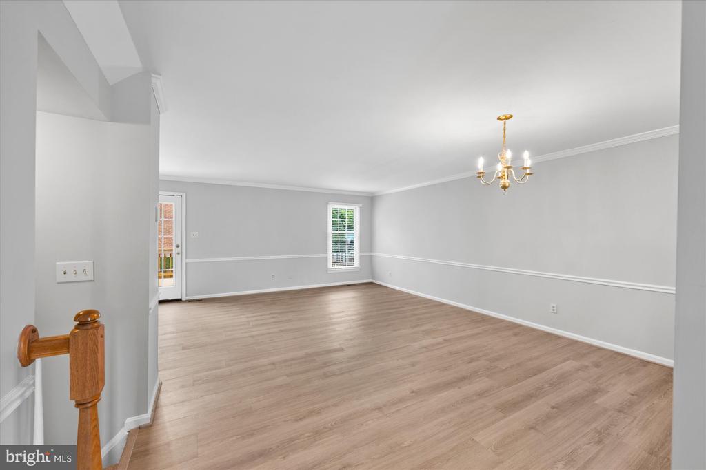 299 S PICKETT STREET