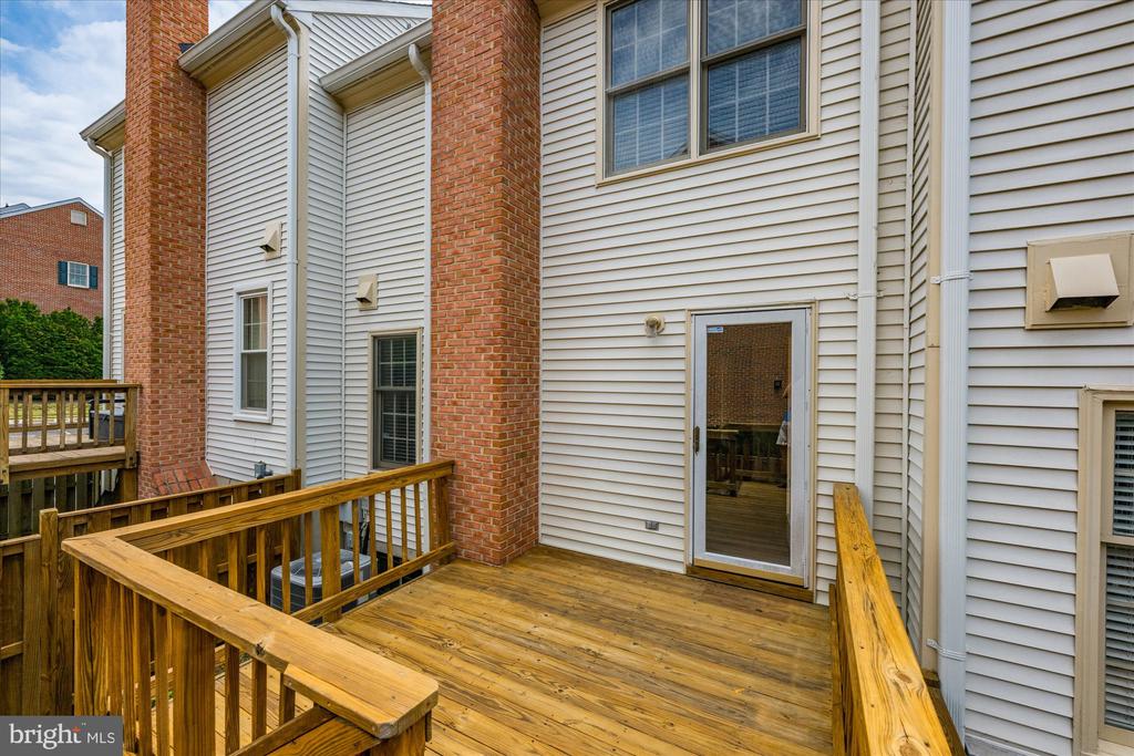 299 S PICKETT STREET