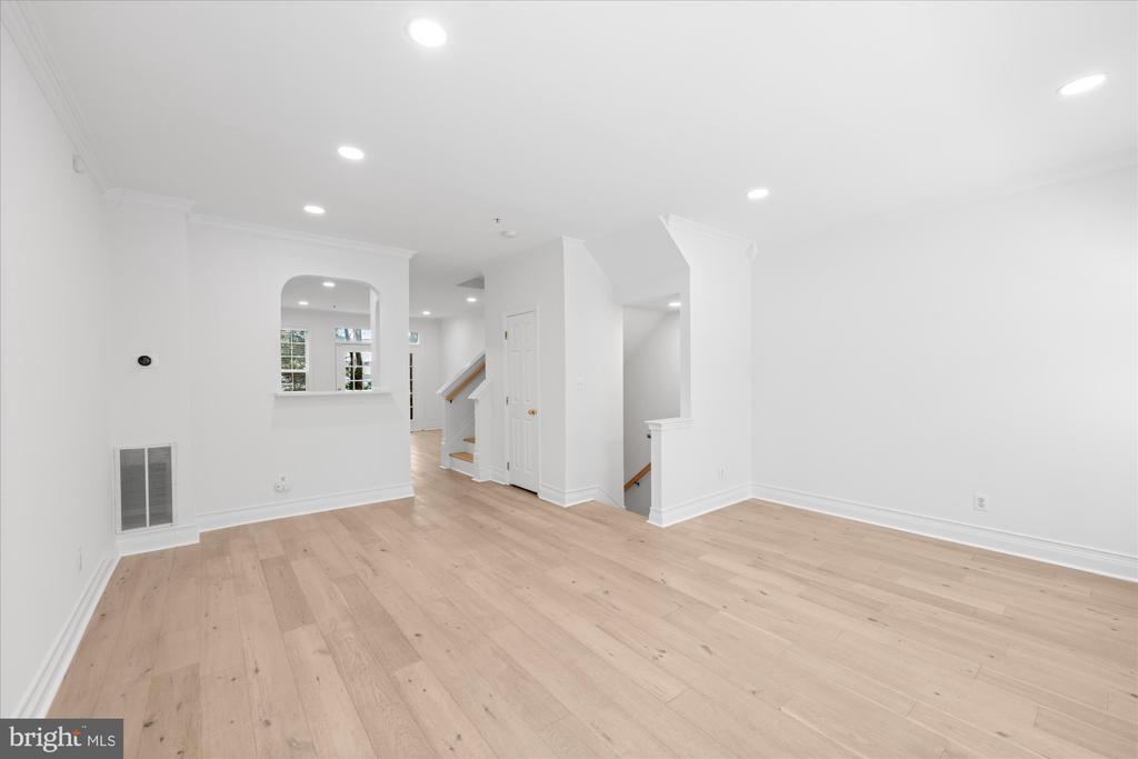 329 HELMUTH LANE