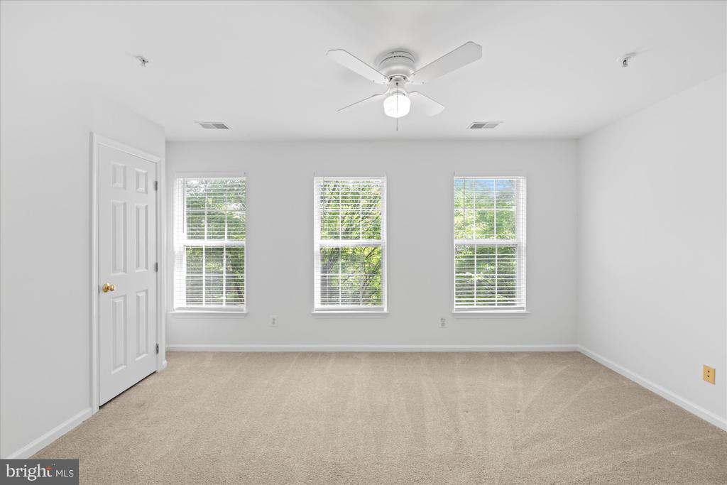 329 HELMUTH LANE