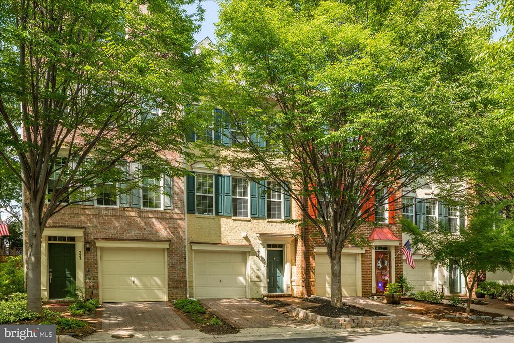 329 HELMUTH LANE