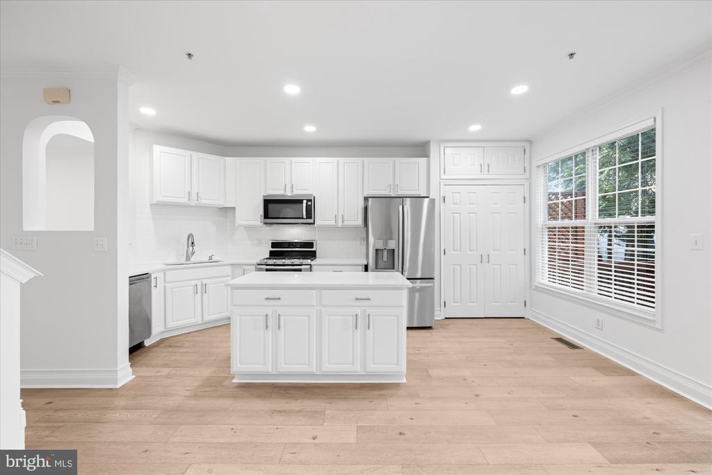 329 HELMUTH LANE