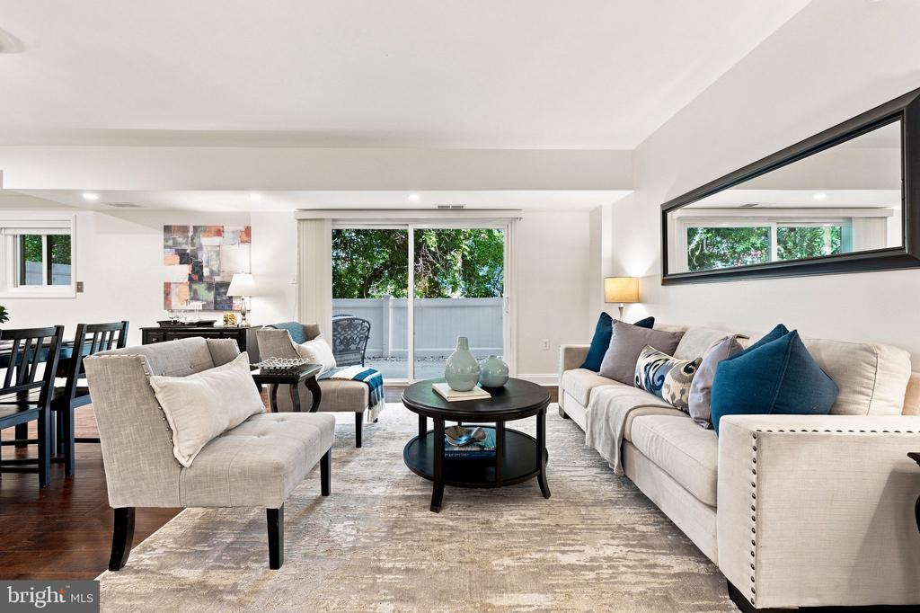 3330 S 28TH STREET Unit: 102