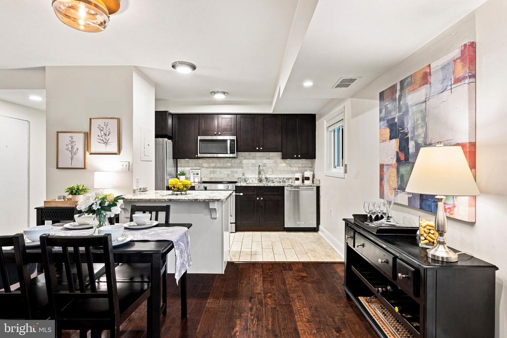 3330 S 28TH STREET Unit: 102