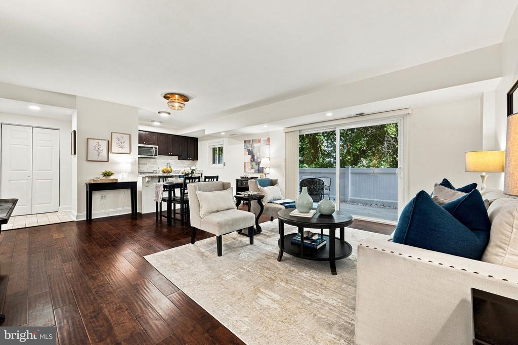 3330 S 28TH STREET Unit: 102