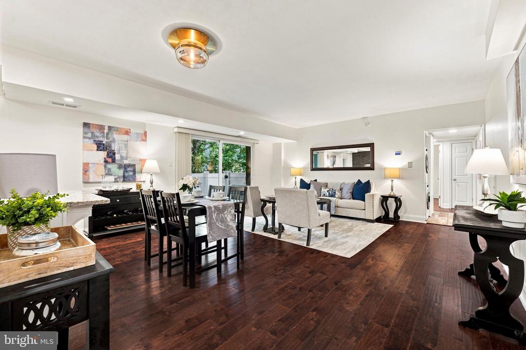 3330 S 28TH STREET Unit: 102