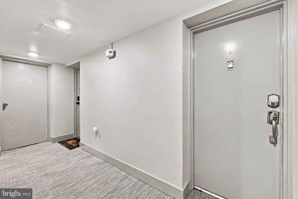 3330 S 28TH STREET Unit: 102