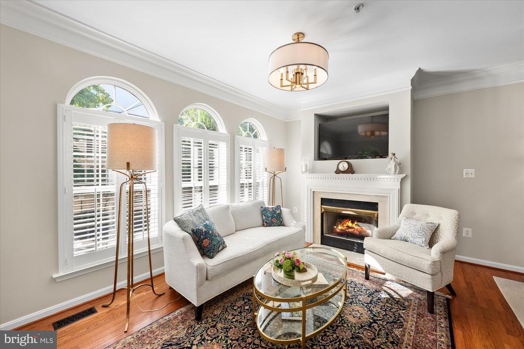 166 COMAY TERRACE