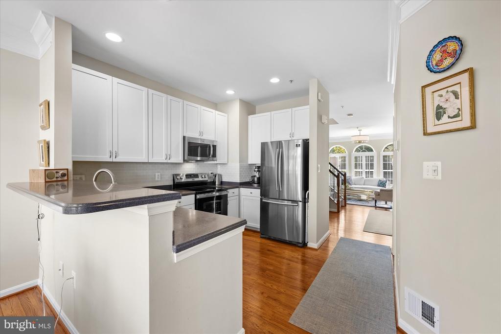166 COMAY TERRACE