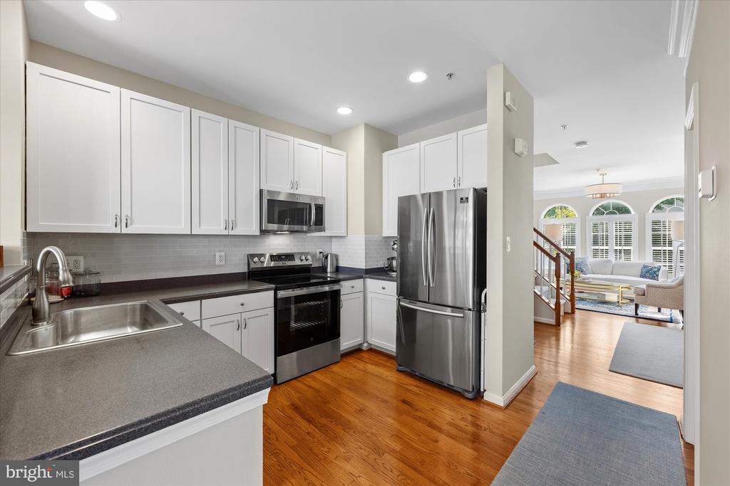 166 COMAY TERRACE
