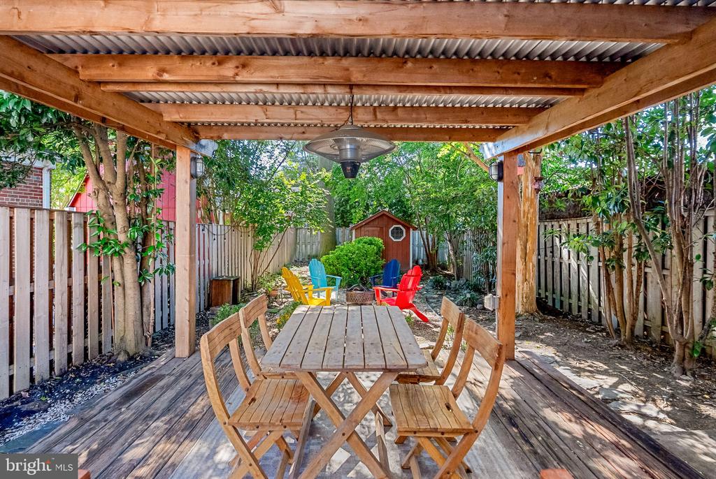 19 E CUSTIS AVENUE Unit: A