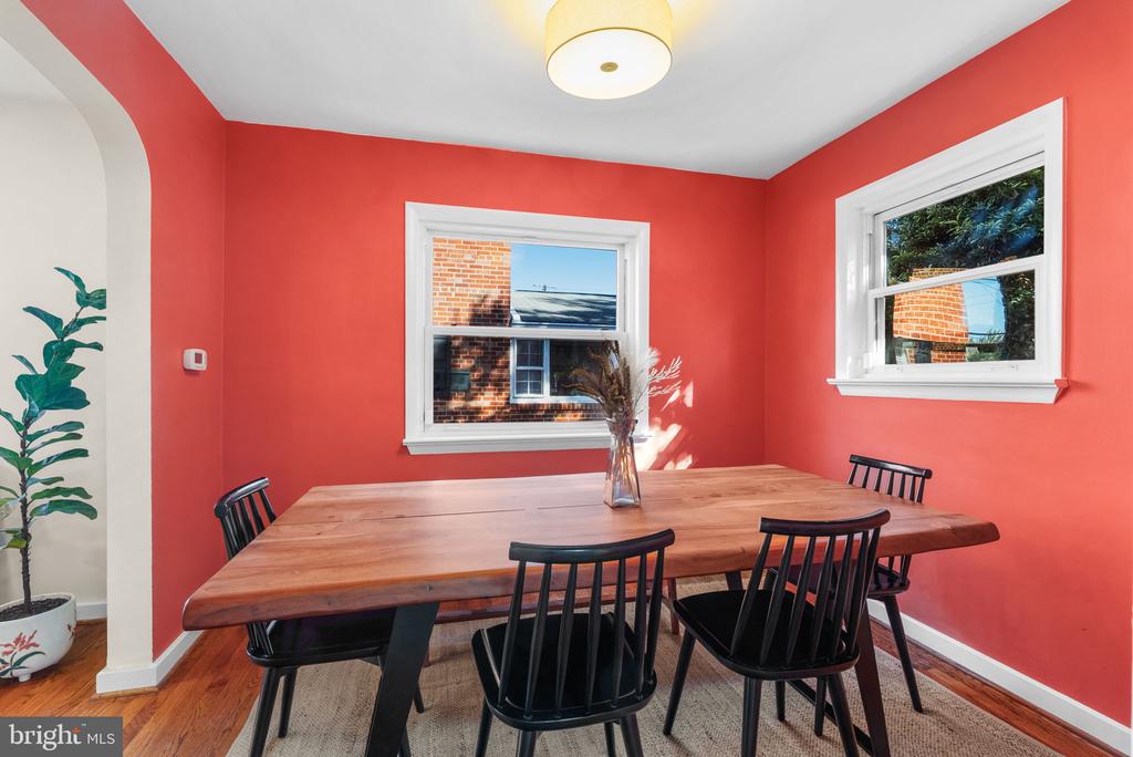 19 E CUSTIS AVENUE Unit: A