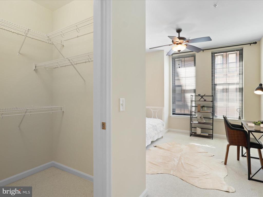 444 W BROAD STREET 201