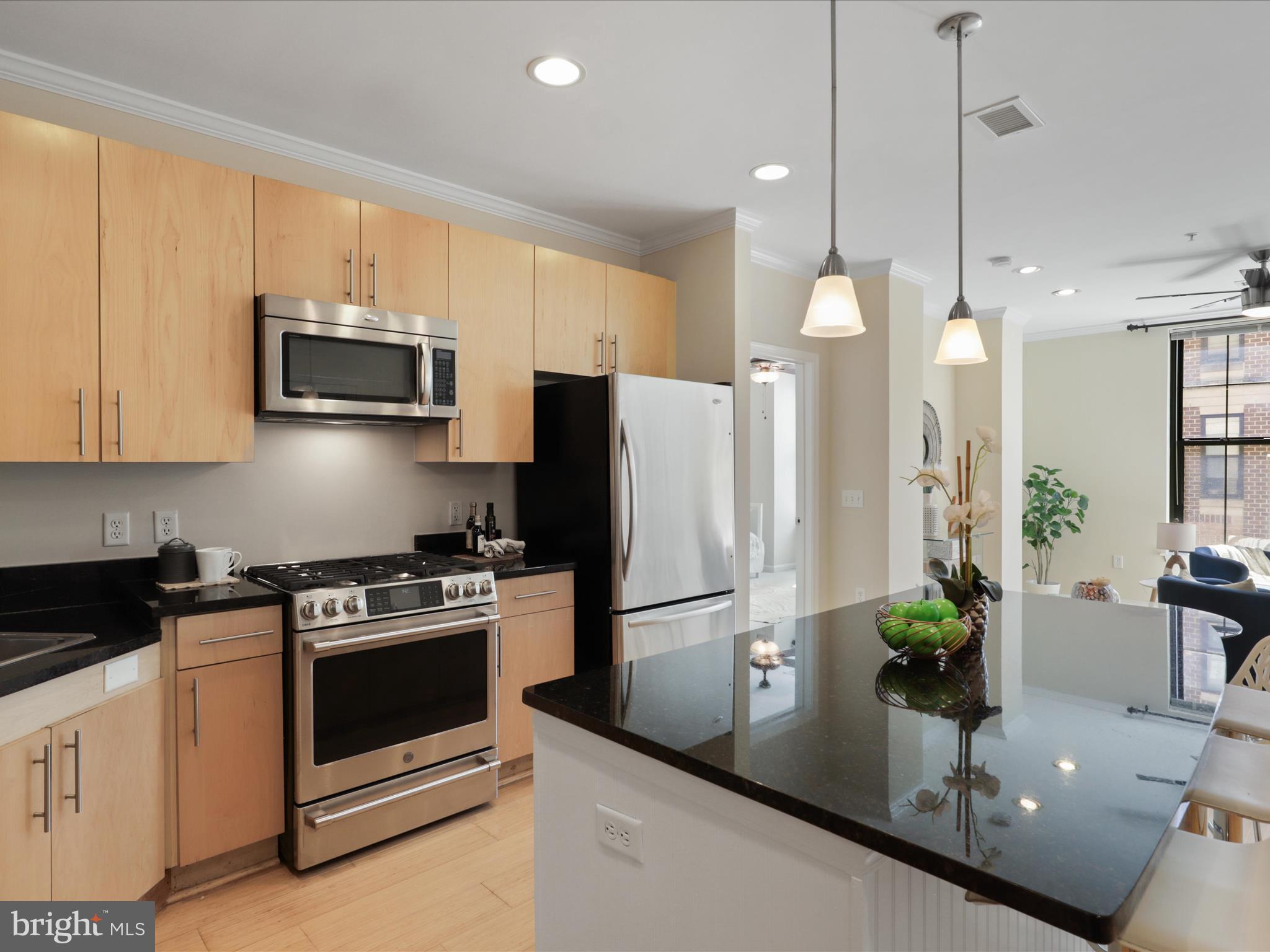 444 W BROAD STREET 201