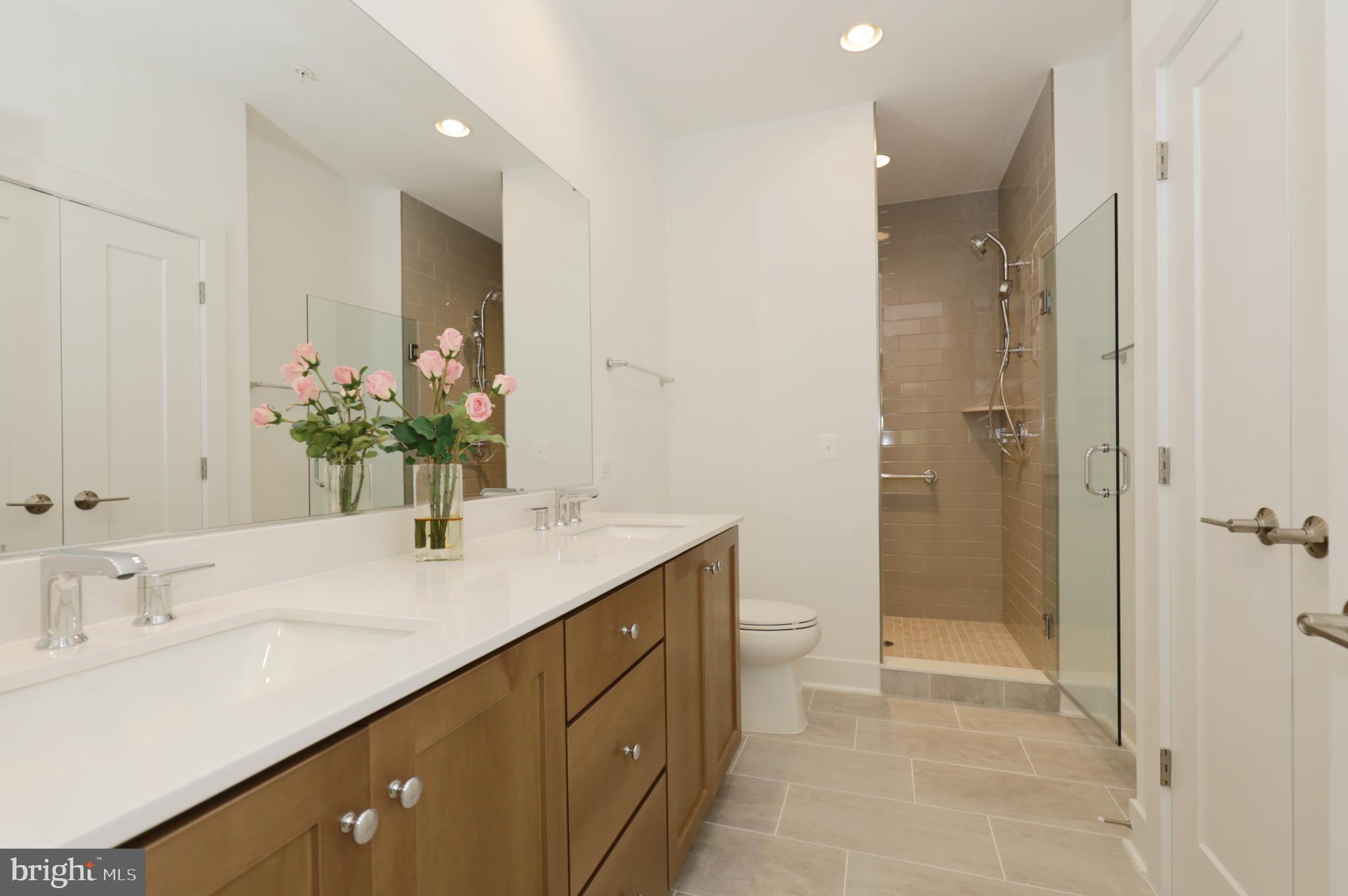 3532 SUTTON HEIGHTS CIRCLE