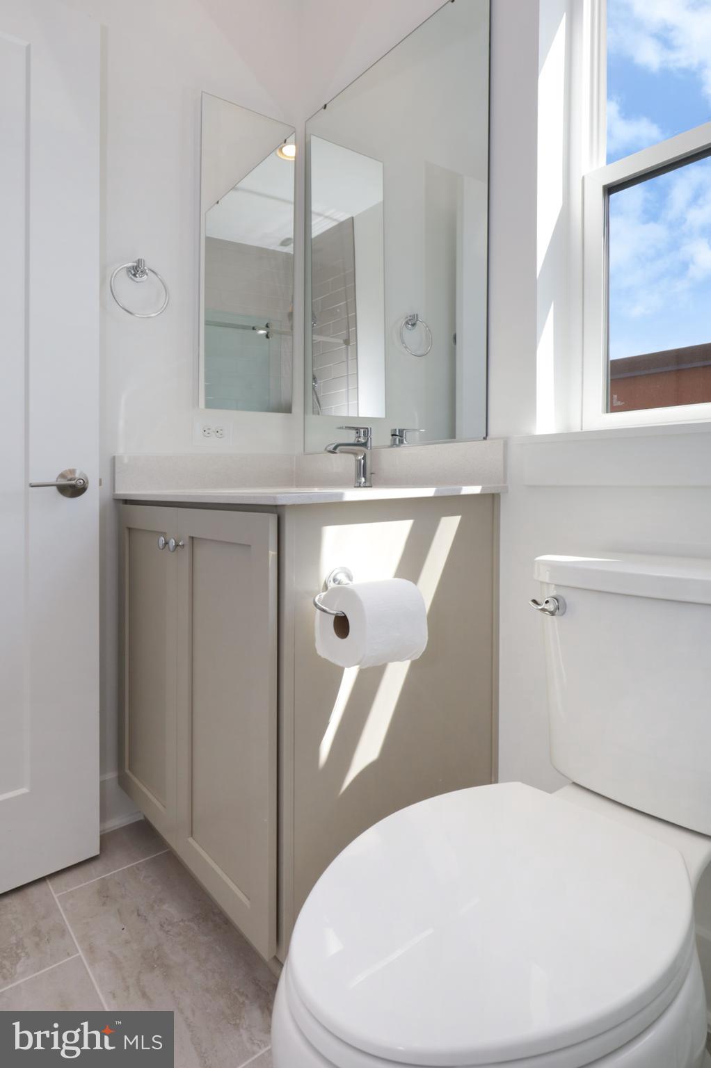 3532 SUTTON HEIGHTS CIRCLE