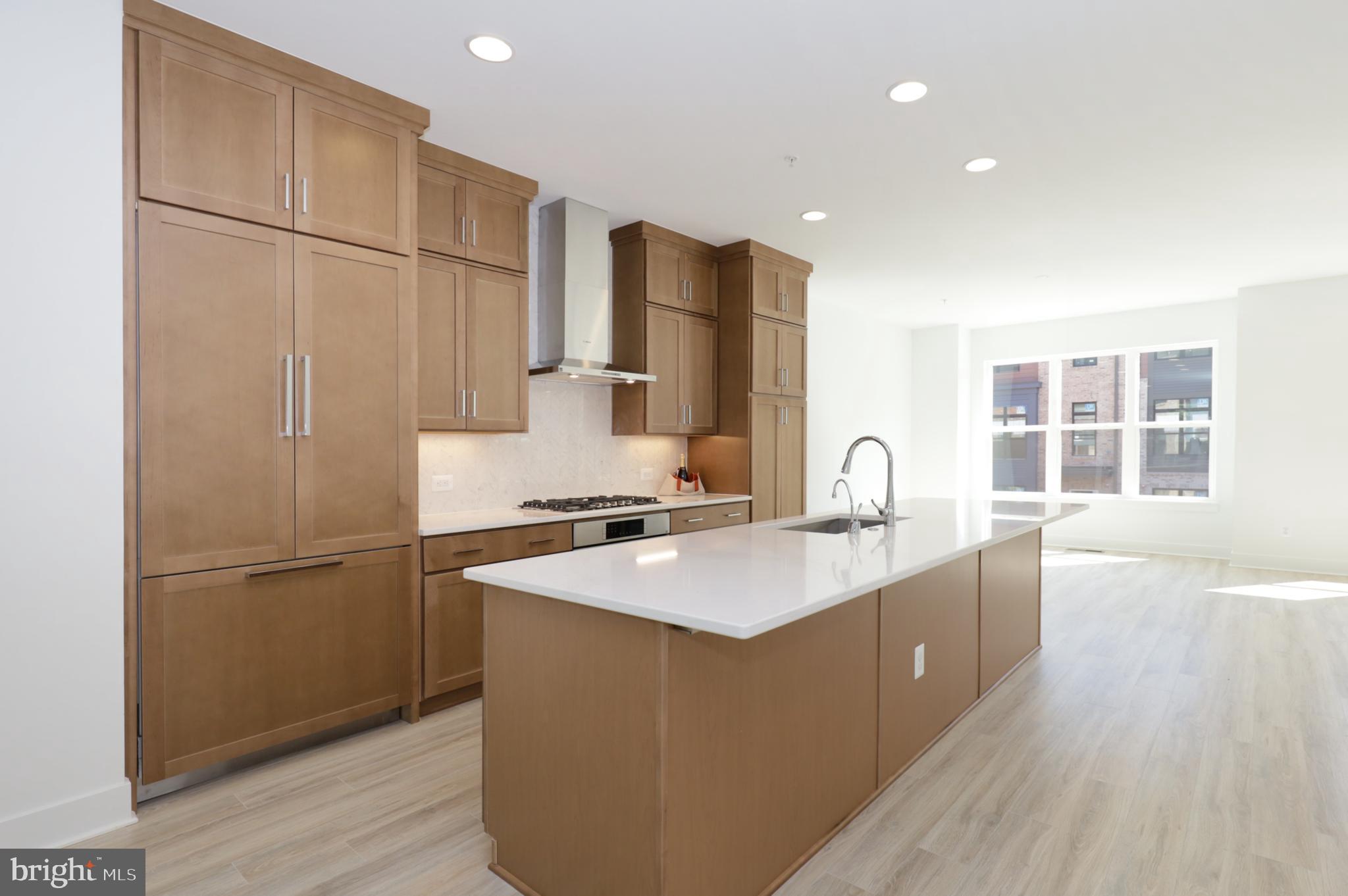 3532 SUTTON HEIGHTS CIRCLE