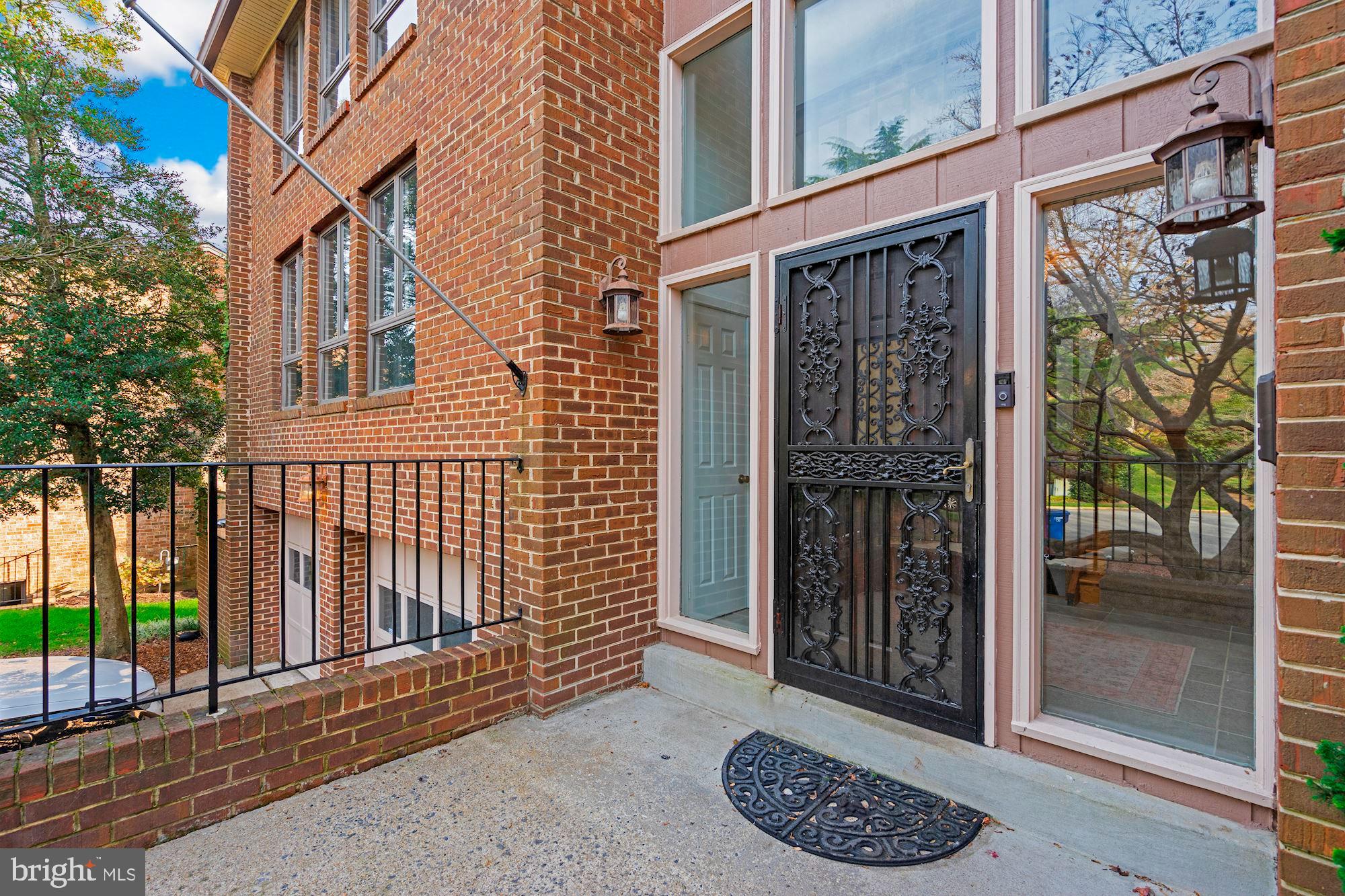 3817 FORT HILL DRIVE