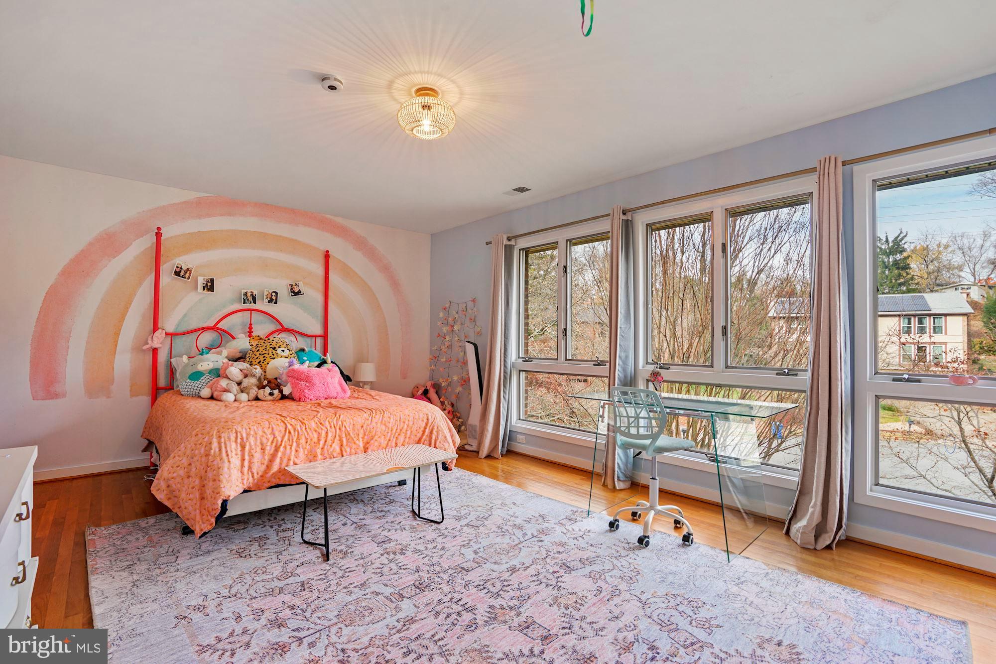 3817 FORT HILL DRIVE