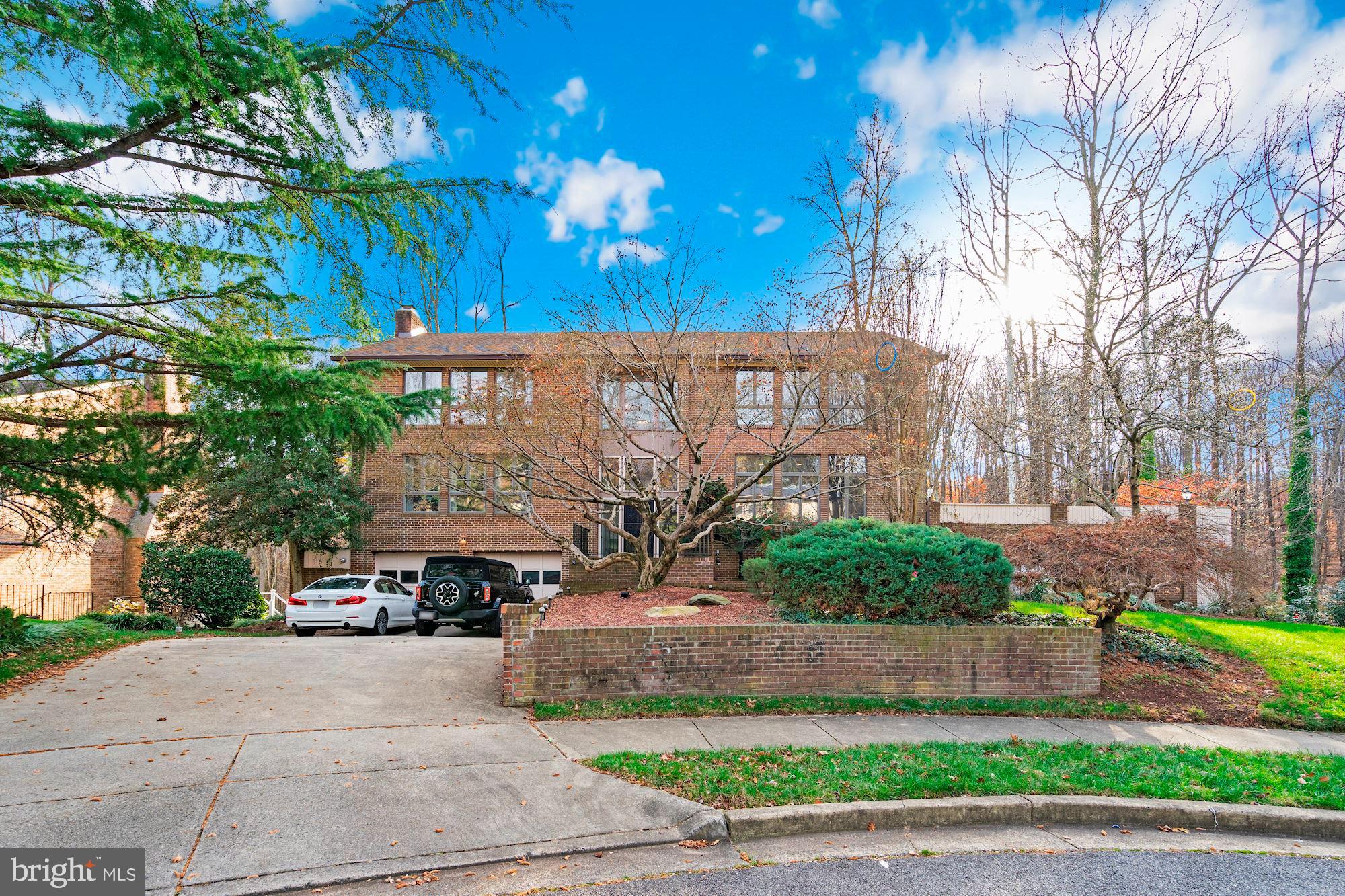 3817 FORT HILL DRIVE