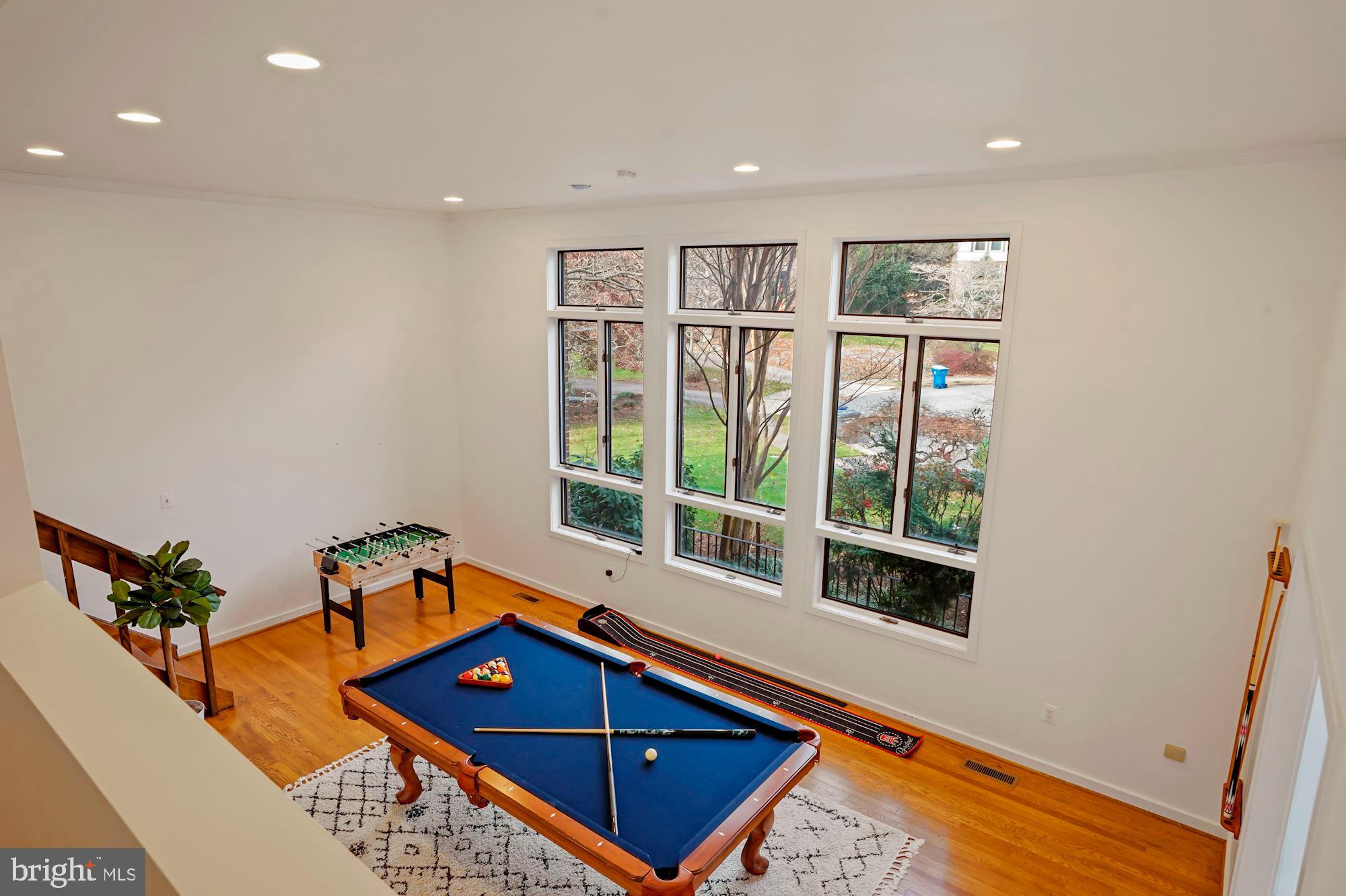 3817 FORT HILL DRIVE