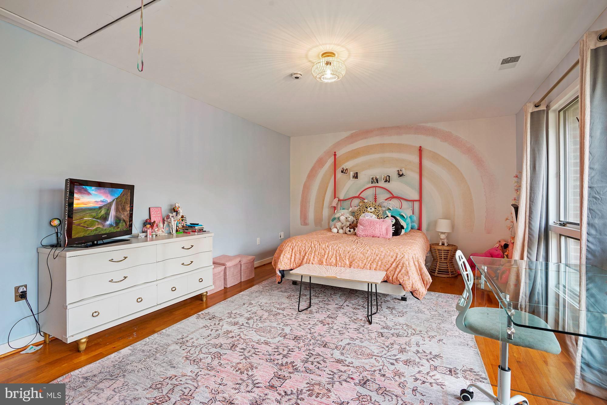 3817 FORT HILL DRIVE