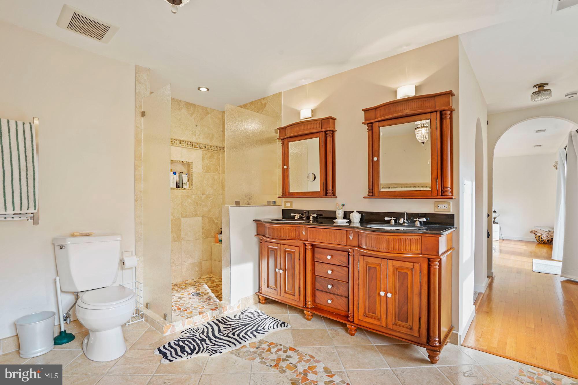 3817 FORT HILL DRIVE