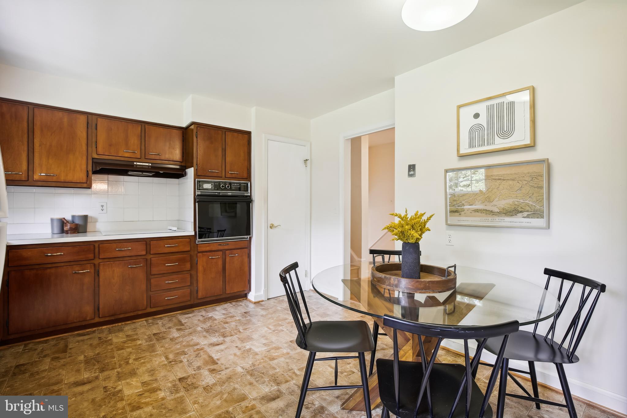 2308 WILKINSON PLACE