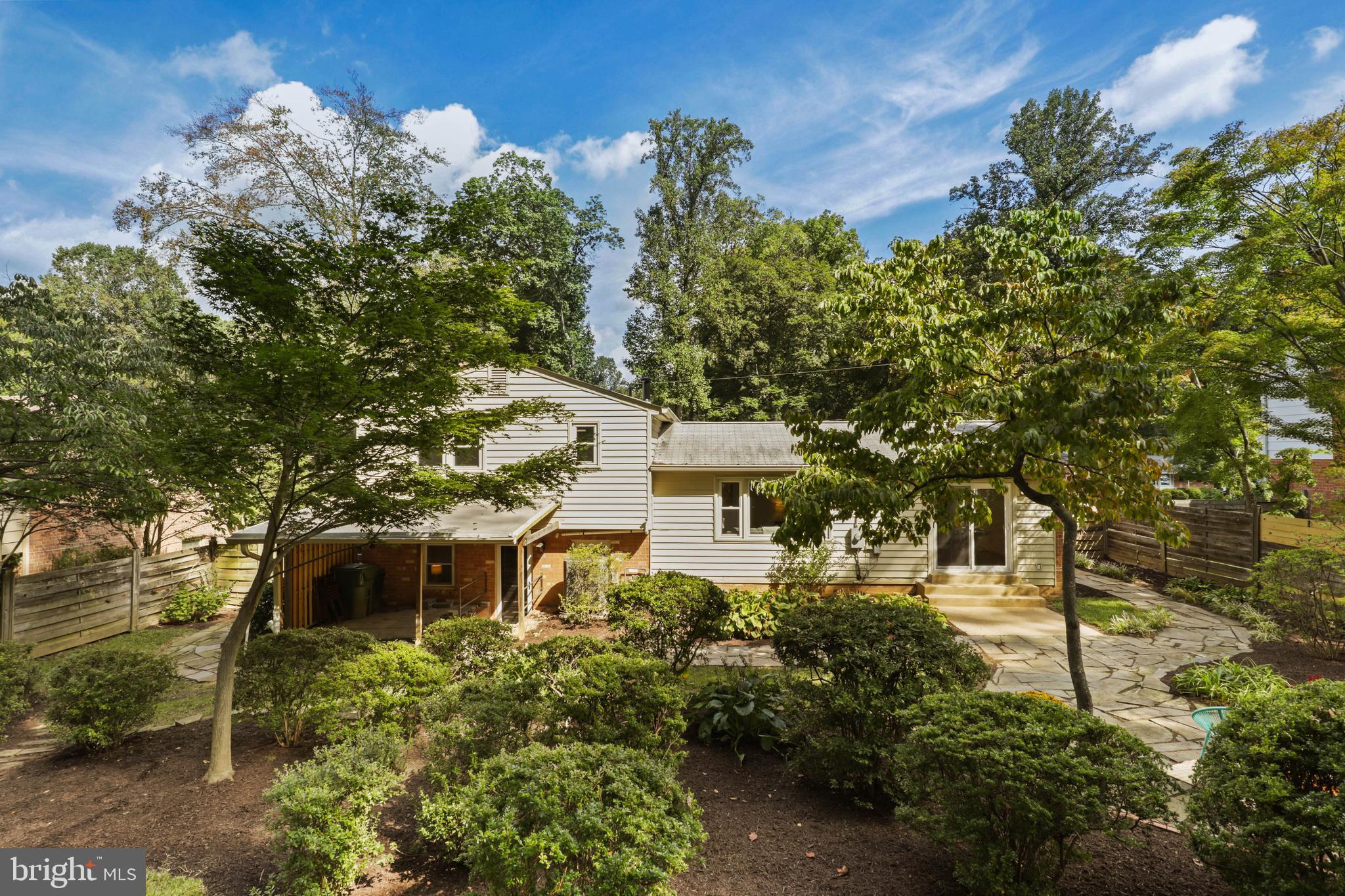 8939 ORANGE HUNT LANE