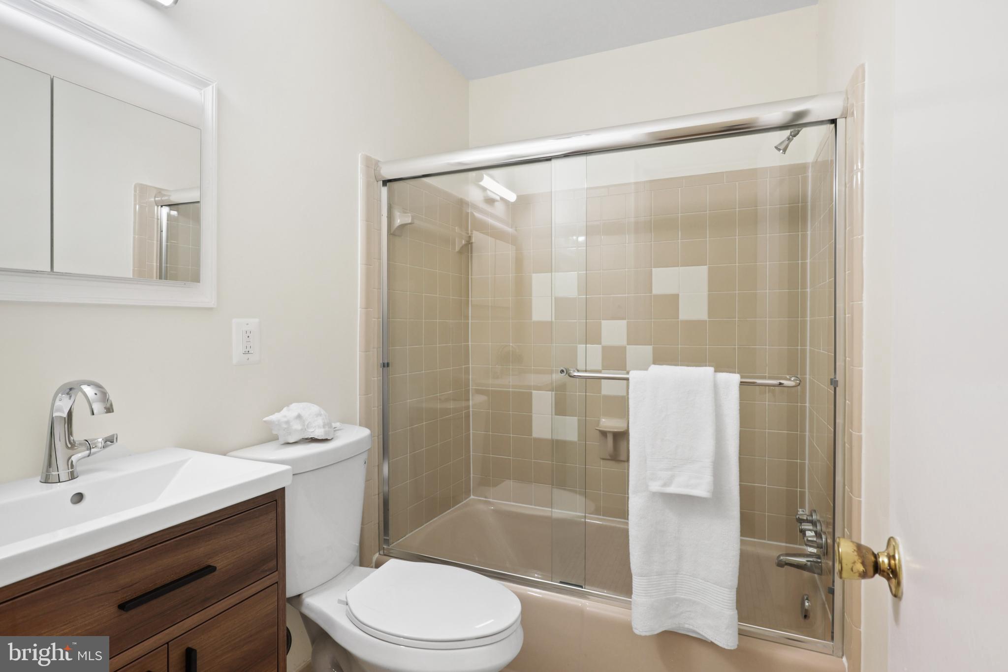 8939 ORANGE HUNT LANE