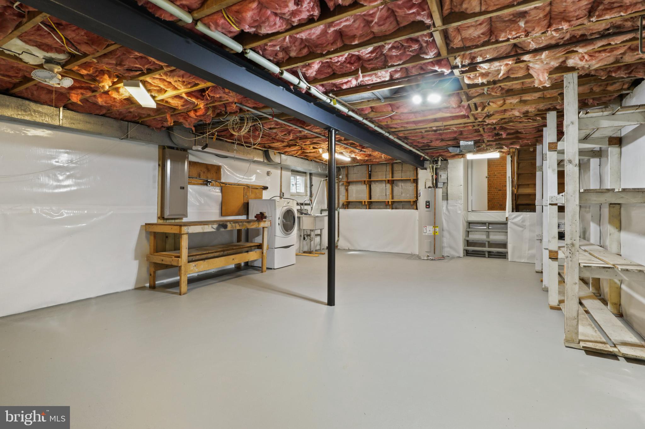 8939 ORANGE HUNT LANE